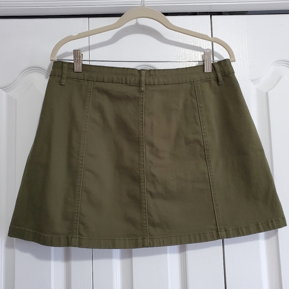 Green Mini Skirt, Gold Buttons - Picture 3 of 5